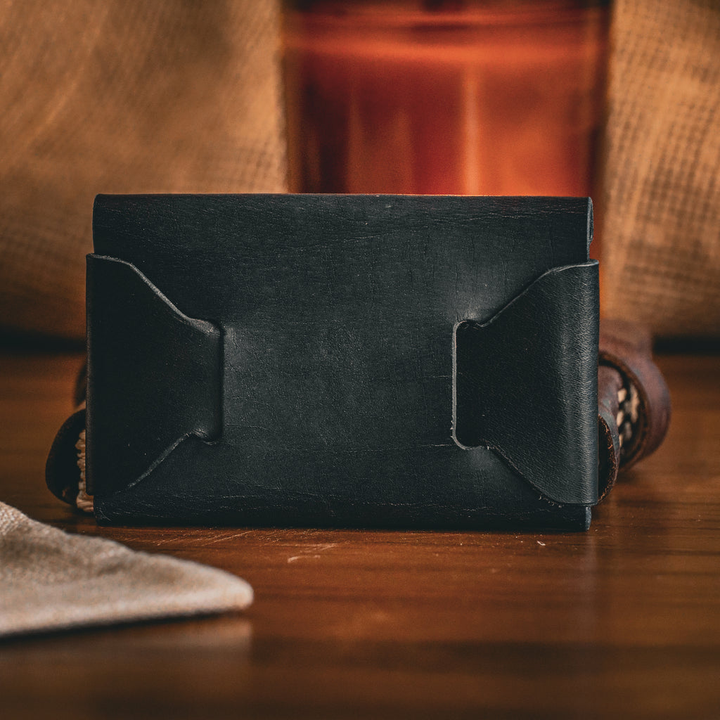 Stitchless  Minimalist Wallet - Black